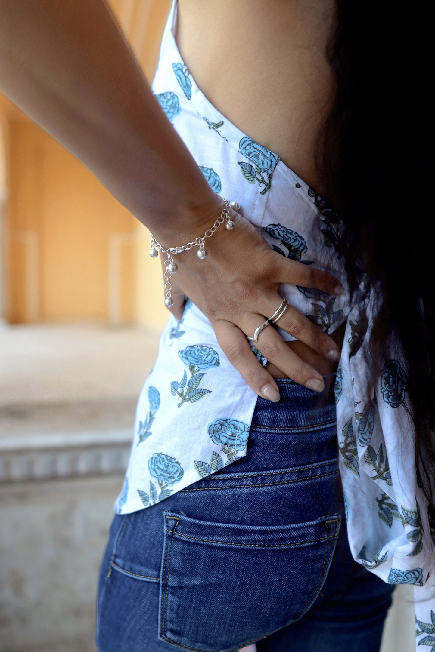 Back-Bow Chic Halter Neck