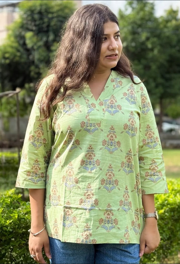 Pista Short Kurti